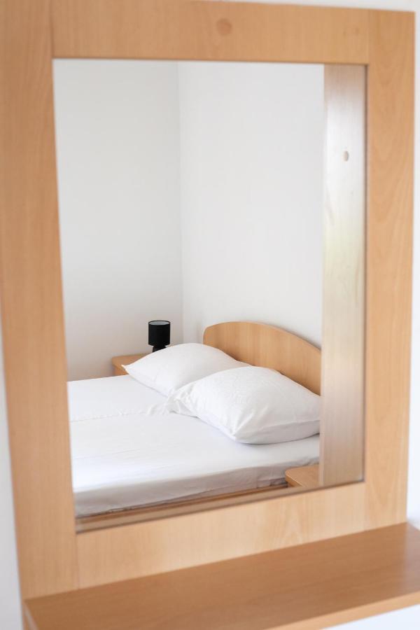 Apartman Ana Boric Podgora Luaran gambar