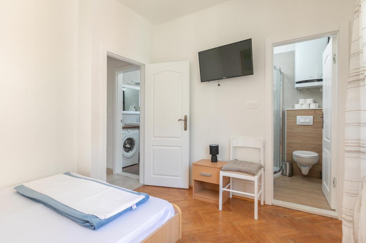 Apartman Ana Boric Podgora Luaran gambar